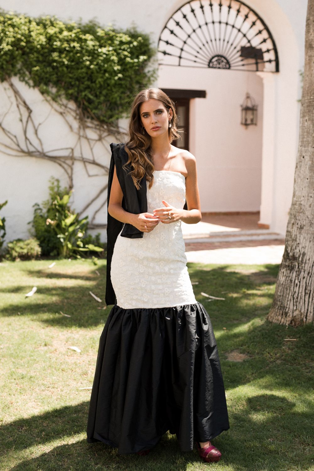 Vestido Ostuni Crudo y Negro - Imagen 4